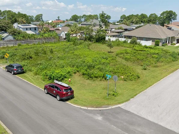 1601 Balihai Ct, Gulf Breeze, FL 32563