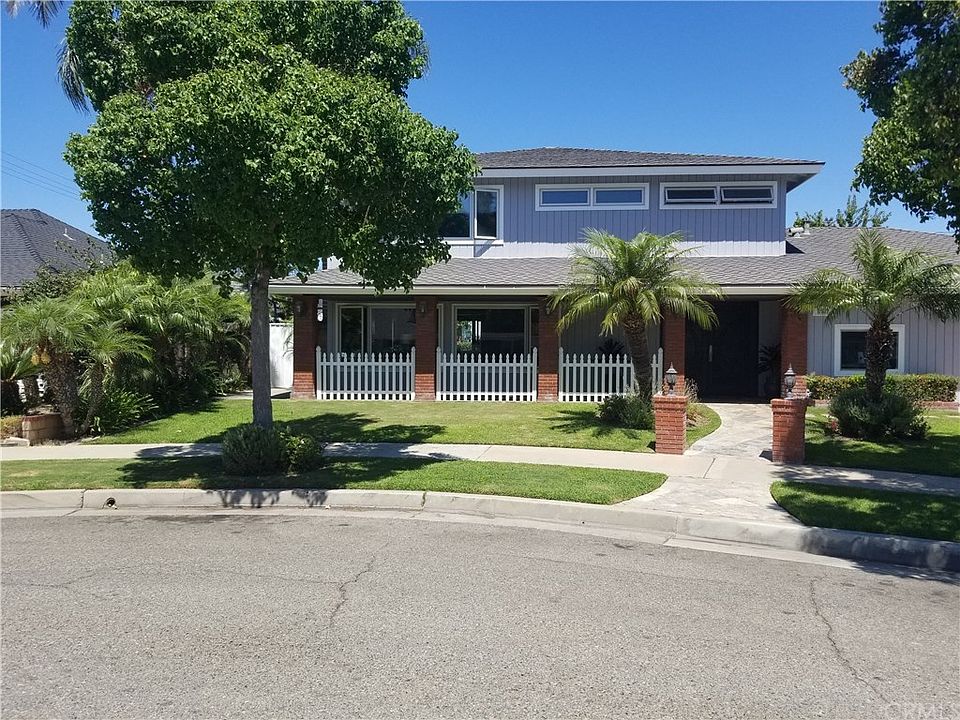 1st image of 2523 E Roberta Dr