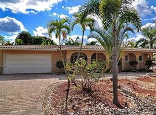 800 NE 20th St, Wilton Manors, FL 33305