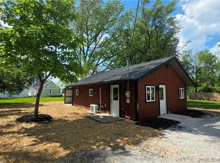 205 S Maple St, Versailles, MO 65084