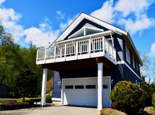 12037 NE Apple Tree Point Ln, Kingston, WA 98346