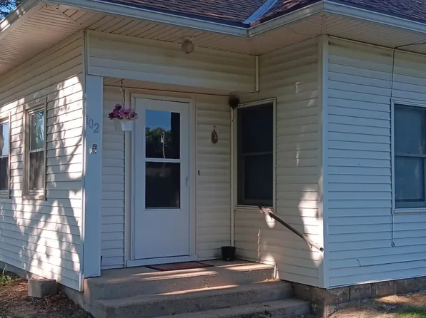 102 Main St, Clearwater, NE 68726