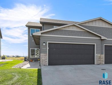 5420 S Seville Pl, Sioux Falls, SD, 57108
