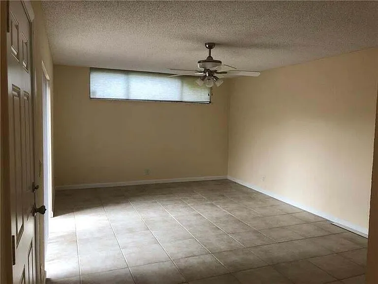 8273 Severn Dr #D — Photo 11