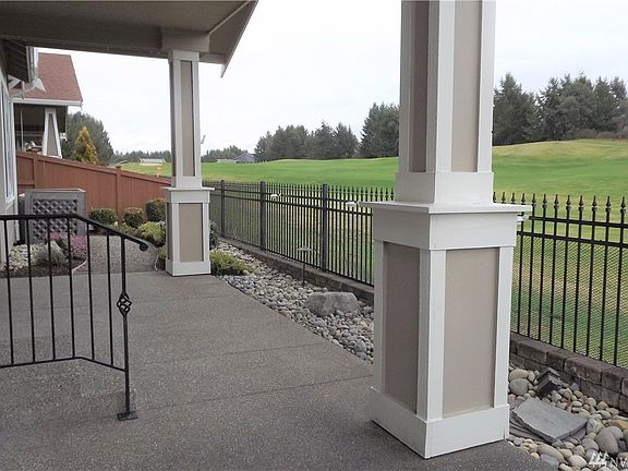 4th image of 8233 Vashon Dr NE