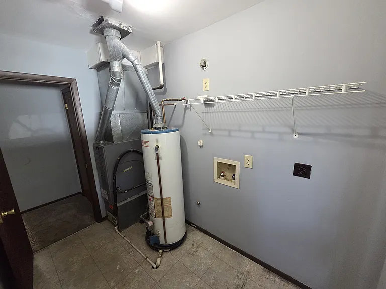 1172 Redbluff Dr #C — Photo 16