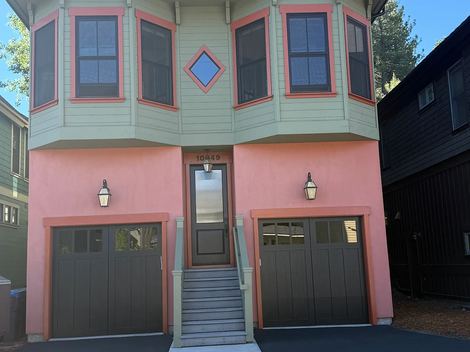 10049 SE River St — Photo 1
