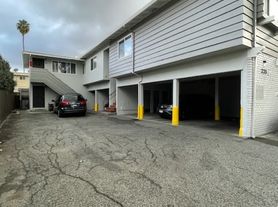 225 Redwood Ave, Redwood City, CA