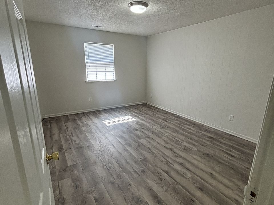 1644 West Adams Street 1 1644 W Adams St Springfield IL Zillow