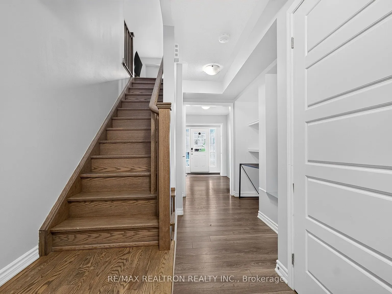 3 bed, $2,950 — Photo 4