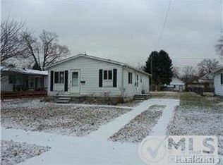 708 Division St, Port Huron, MI 48060