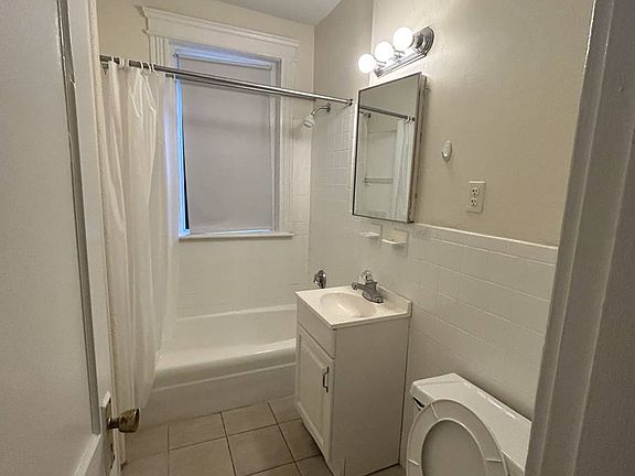 5th image of 1160 Commonwealth Ave APT 25