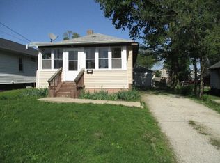 1524 Pine St, Ottawa, IL 61350