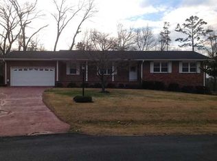 50 Kriswood Dr, Rossville, GA 30741