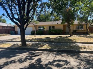 1633 Virginia Ave, Dos Palos, CA 93620