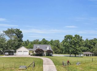 3820 Straight Gut Rd, La Fayette, GA 30728