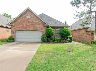 1105 Riviera Dr, Norman, OK 73072