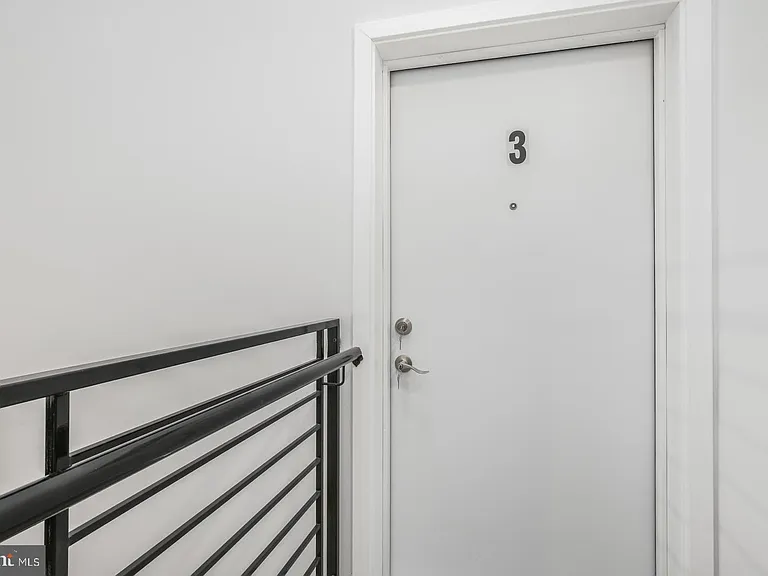 800 Callowhill St #10-3 — Photo 18