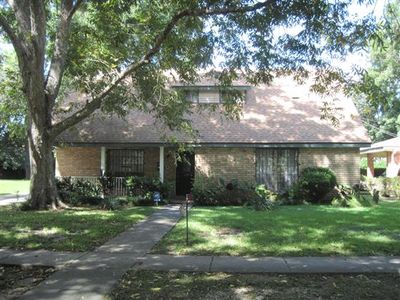 6050 Dover Pl, New Orleans, LA, 70131