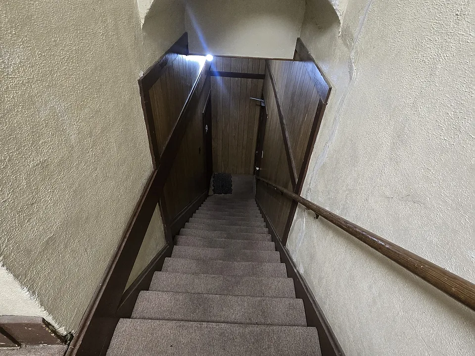 213 Pearl St