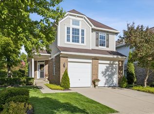 2409 Meadowbrook Ln, Westchester, IL 60154