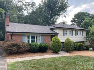 3922 Fellsway Rd, Charlotte, NC 28209
