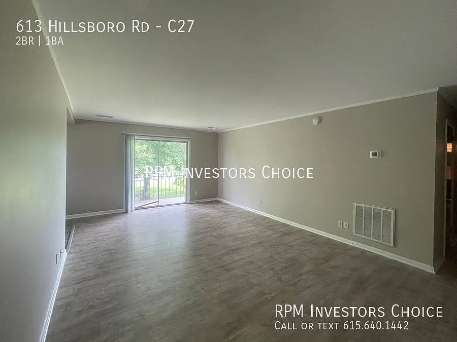 **1/2 off 1st month w/ Sept 15th lease start* Warm and cozy, 2 Bedroom/1 Bath in the heart of Fra... — Photo 2