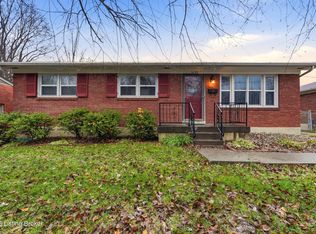 1033 Cristland Rd, Louisville, KY 40214