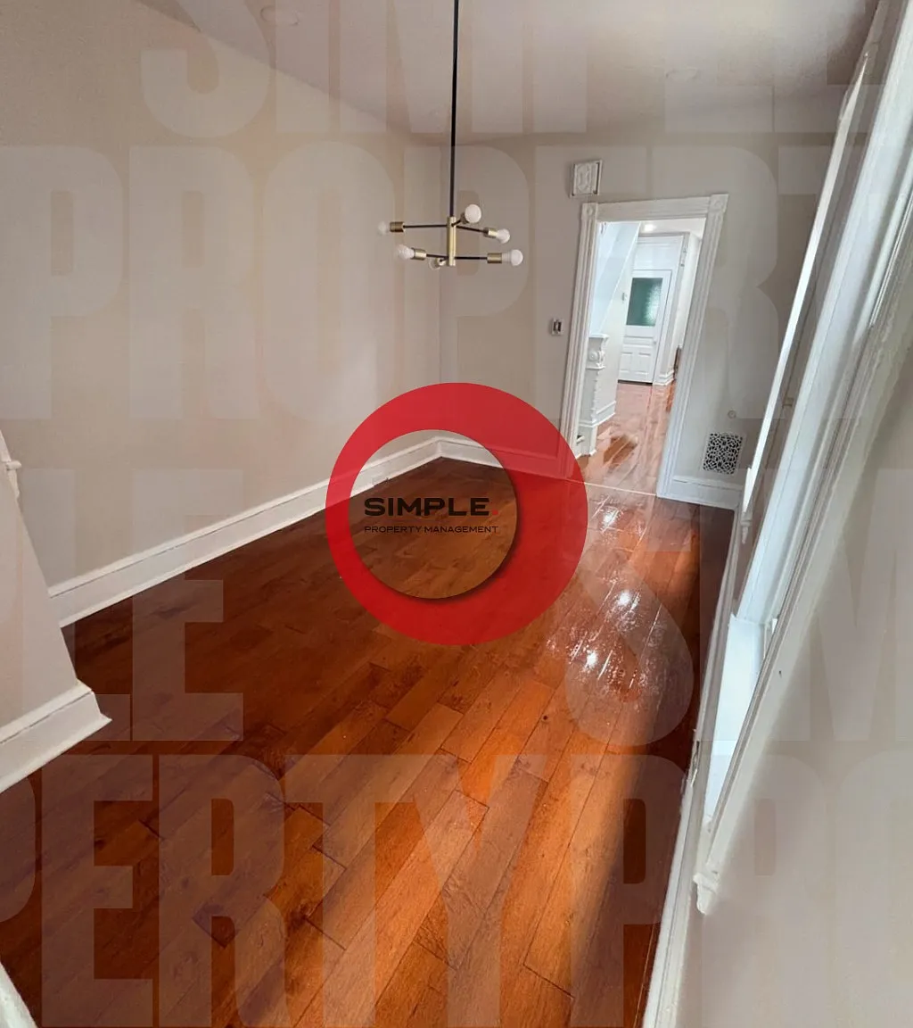 4 bed, 1619 sqft, $1,950 — Photo 2