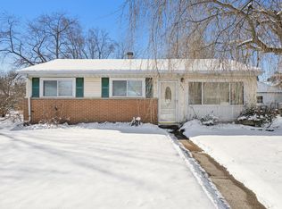 322 S Harris Rd, Ypsilanti, MI 48198