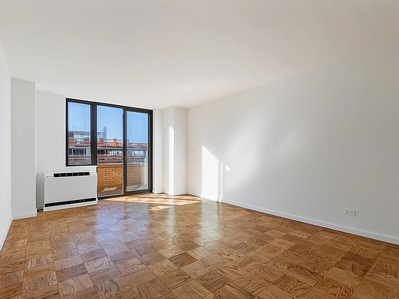 3rd image of 275 W 96th St APT 27F