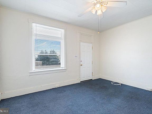 5th image of 121 Buena Vista Ave #123