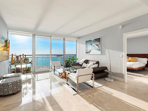 3rd image of 1331 Brickell Bay Dr APT 2203