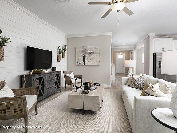 5th image of 10660 Banyan Breeze Blvd