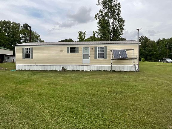 2nd image of 151 Lake Rd