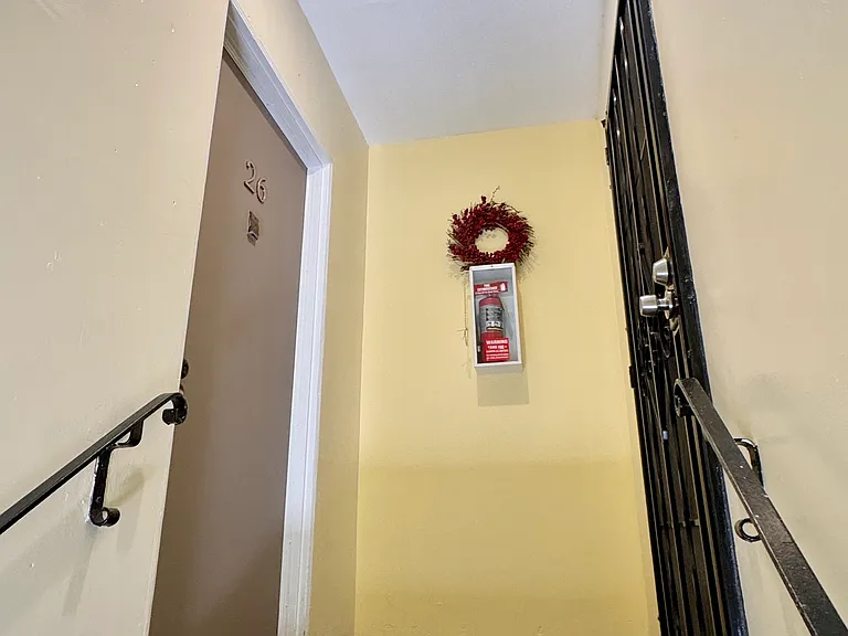 The Radford — Photo 33
