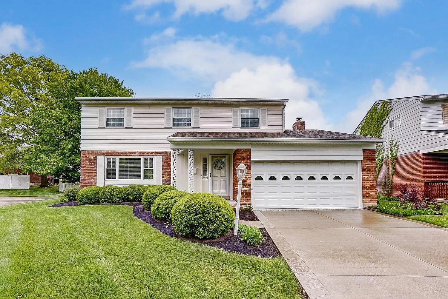 2676 Wayward Winds Dr photo 1