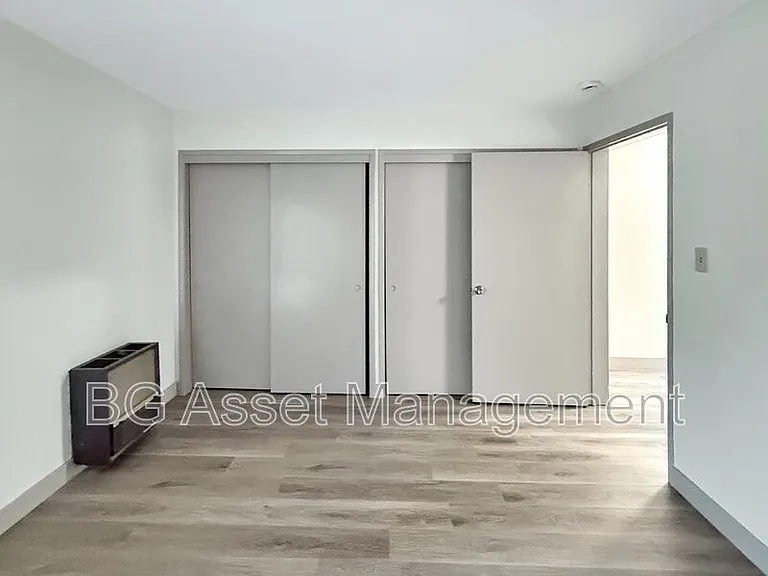 50 Frey Pl #5 — Photo 5