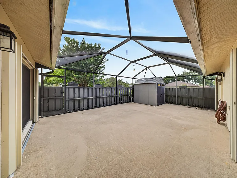1567 Pheasant Walk #B — Photo 1