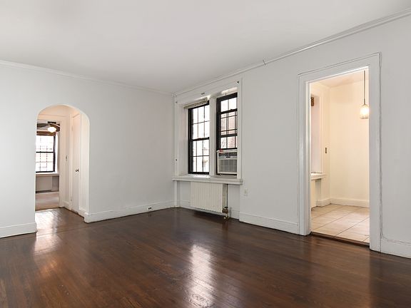61 W Grand Street
