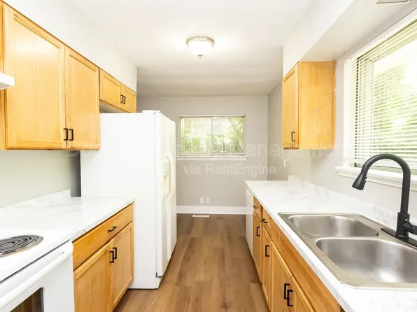 1127 Clermont Dr, Chattanooga, TN 37415