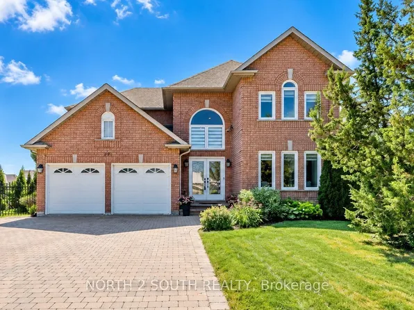 372 Crofters Rd, Vaughan, ON L4L 8Y3