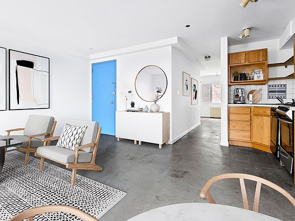 3rd image of 104 Avenue B APT 3
