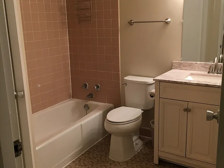 2201 L St NW #307 — Photo 13