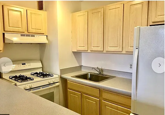 Rented by Bold New York | media 10