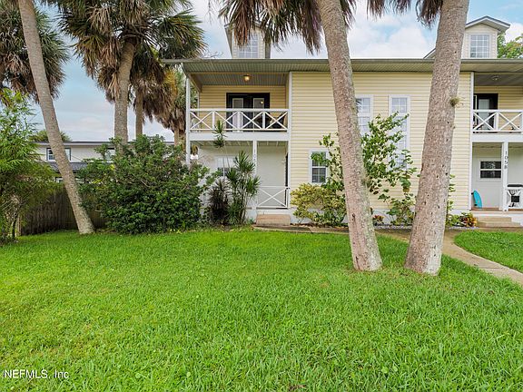 2nd image of 105 ARRICOLA Avenue #A