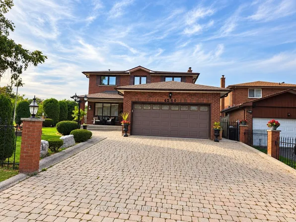 4260 Alta Pl, Mississauga, ON L4Z 1P7
