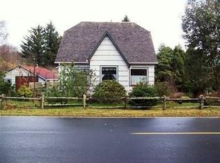 6112 V Pl, Long Beach, WA 98631