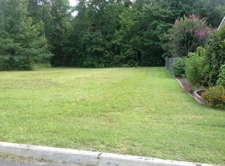 906 S Chattanooga St, La Fayette, GA 30728