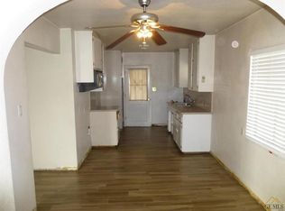 229 Whitlock St, Bakersfield, CA 93307